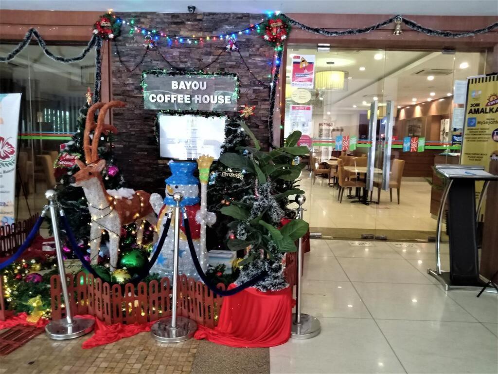 Melaka Top Largest Waterpark Resort - By Youbnb Homestay Melaka Esterno foto