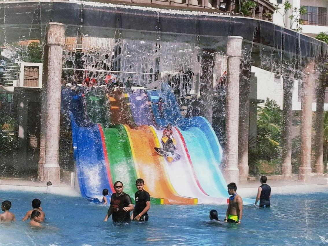 Melaka Top Largest Waterpark Resort - By Youbnb Homestay Melaka Esterno foto