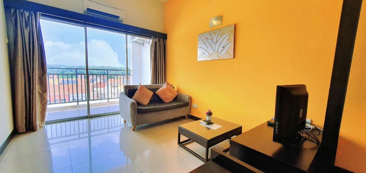 Melaka Top Largest Waterpark Resort - By Youbnb Homestay Melaka Esterno foto
