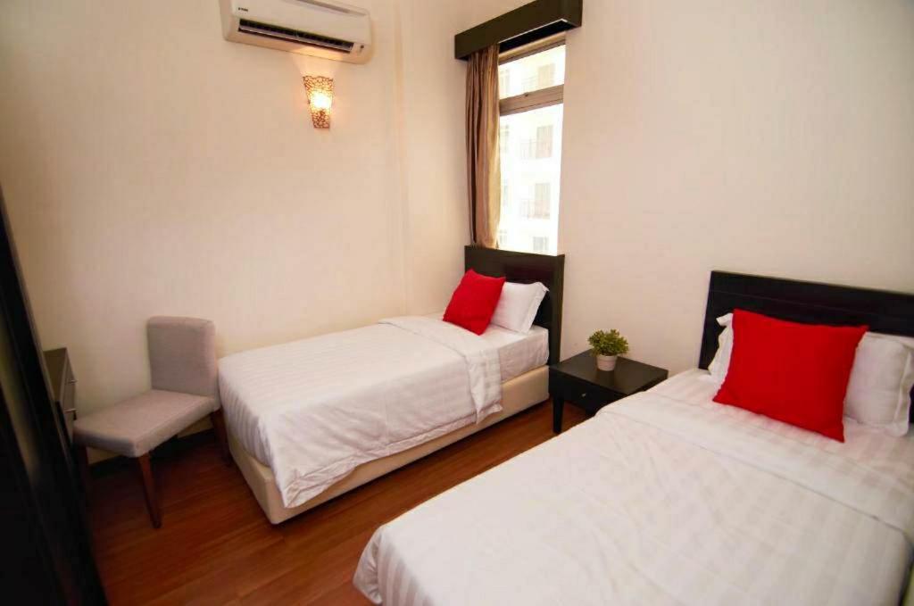 Melaka Top Largest Waterpark Resort - By Youbnb Homestay Melaka Esterno foto